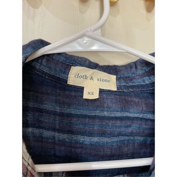 Cloth & Stone by Anthropologie Cloud Wash Gauze Plaid Button Down Shirt Size XS - Picture 2 of 5